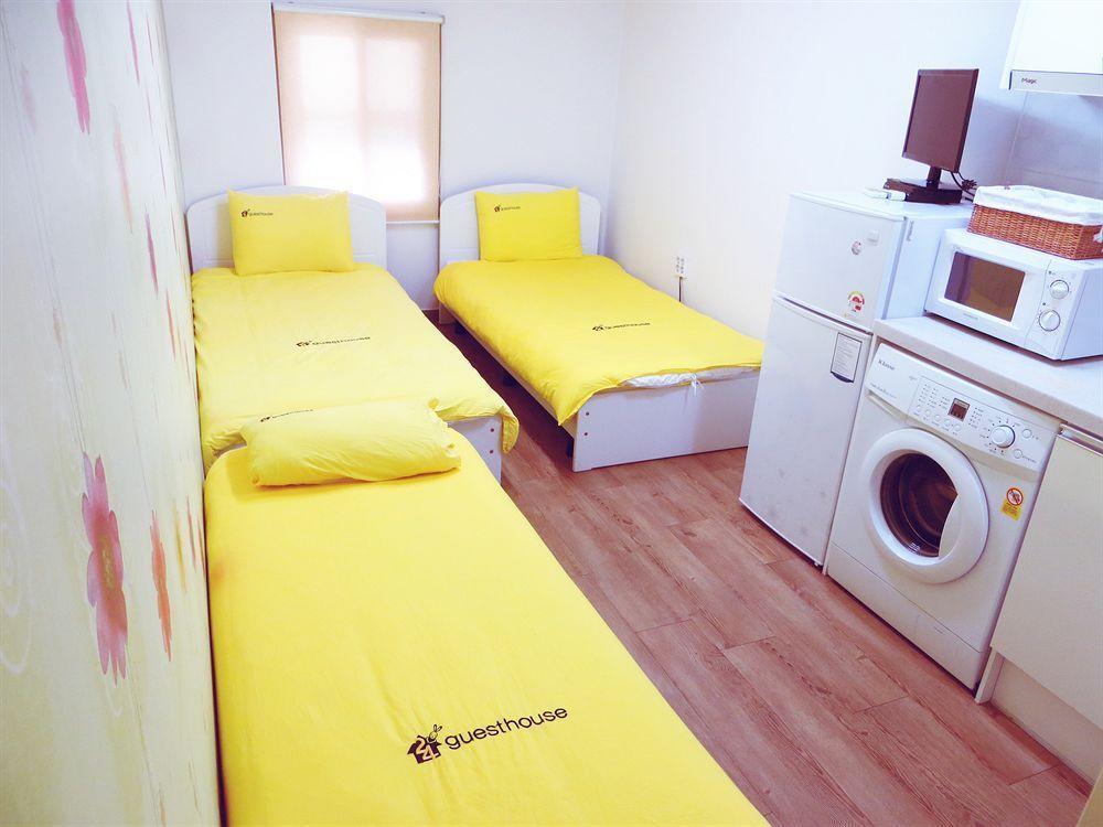 24 Guesthouse Edae Сеул Екстериор снимка