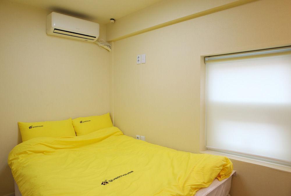 24 Guesthouse Edae Сеул Екстериор снимка
