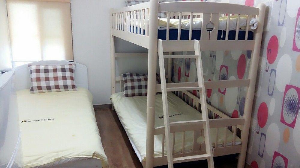 24 Guesthouse Edae Сеул Екстериор снимка