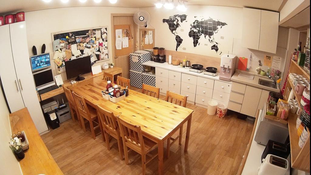 24 Guesthouse Edae Сеул Екстериор снимка